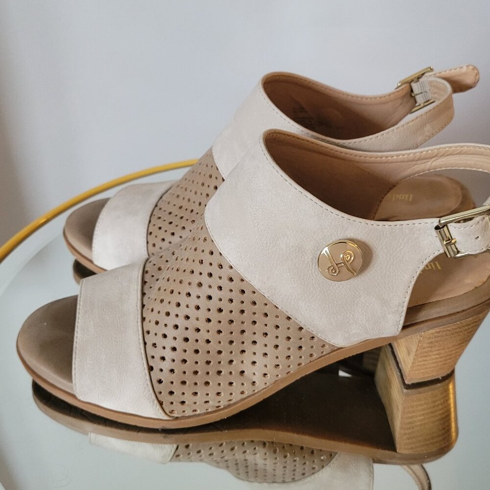 Lindsay Phillips Elise size 10